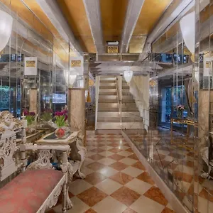 https://ca-dellarte-hotel.hotelinveneto.com