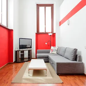 https://goldoni-apartment.italymilanhotels.net